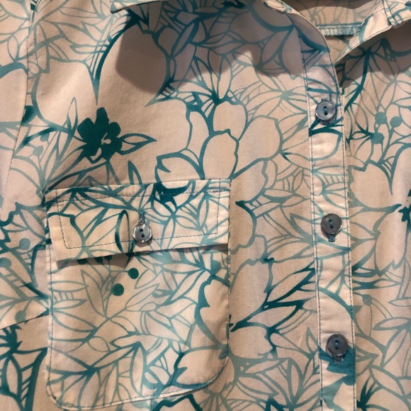 Passports Teal and White Blouse - Picture 3 of 6